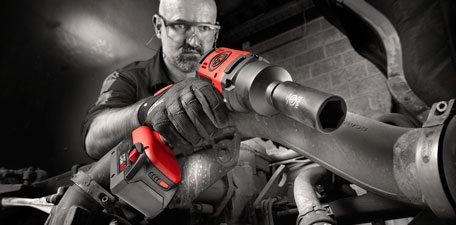Akkuwerkzeug Chicago Pneumatic Akkuwerkzeug so kraftvoll wie ein Druckluftschrauber von CP Chicago Pneumatic