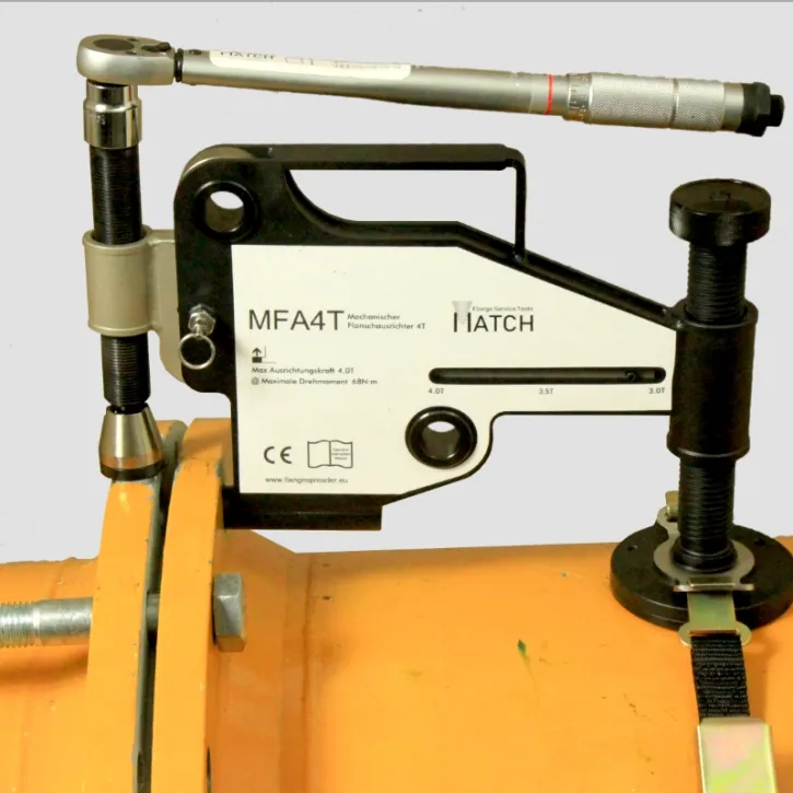 Mechanischer Flanschausrichter 4,0 t (40 kN) – MFA4T Komplett-Set im Transportkoffer Mechanischer Flanschausrichter 4,0 t (40 kN) – MFA4T Komplett-Set im Transportkoffer